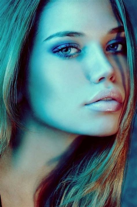 moonraypicks beautiful hot model woman face girl face glamour eye makeup hair makeup