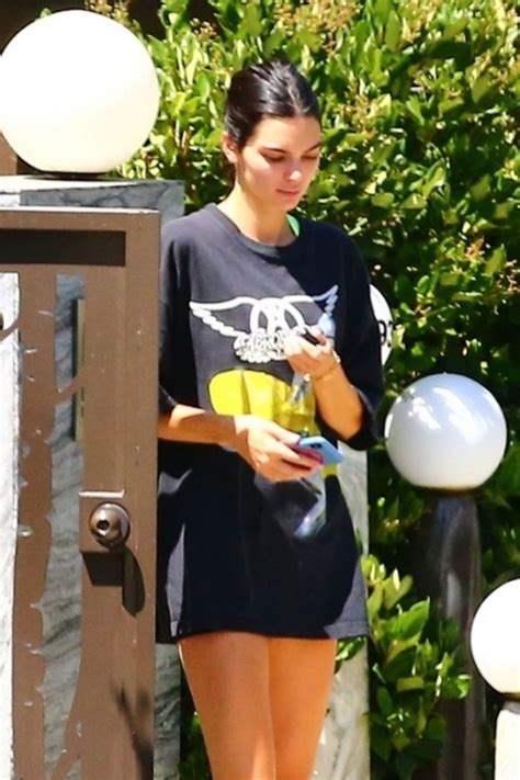 Kendall Jenner Summer Street Style 08142019 • Celebmafia