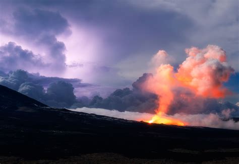 This Is What A Volcano Combined With A Lightning Storm Looks Like Video