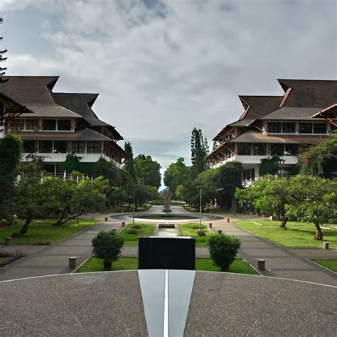 Institut Teknologi Bandung Di Bandung
