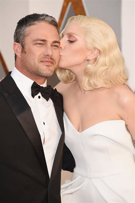 pin for later see every face meltingly hot dude who steamed up this year s oscars taylor kinney