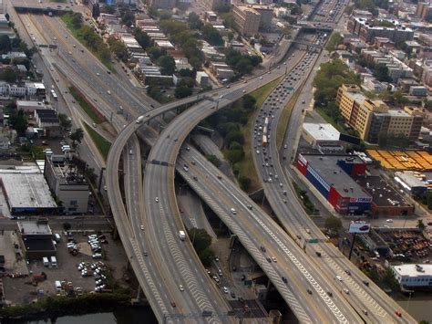 This Small Stretch Of Nyc Freeway Is One Of The Most Infamous In The