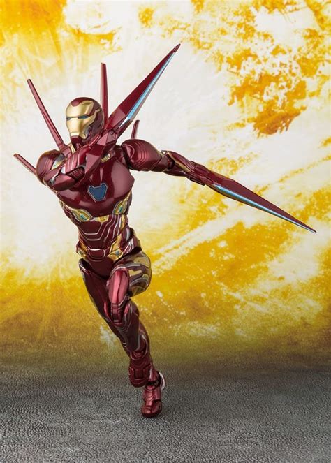 Es gibt einige rankings zu spielzeug: MARVEL - Avengers Infinity - Iron Man Mark 50 Nano Weapons ...