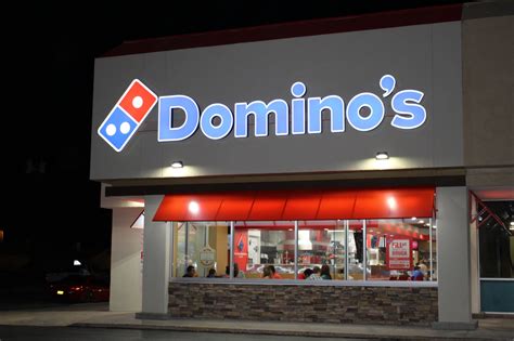 Dominos Rolls Out New Pizza Theater Design In Katy Store