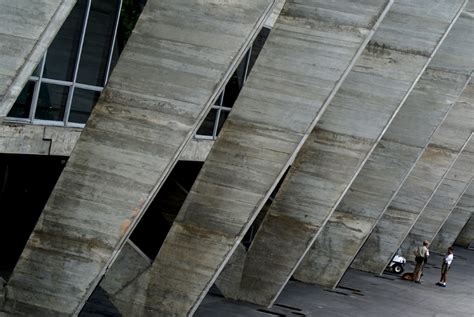 Avenida Arquiteto Afonso Reidy