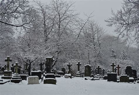 Graves In The Snow At Ecclesall © Neil Theasby Geograph Britain And