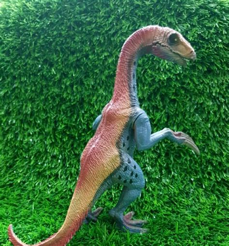 Jual Dinosaurus Jurassic Park World Therizinosaurus A Figure Di Lapak