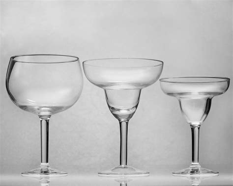 Discover The Essential Glasses Every Bar Needs Glassware Bar Glassware Drinkware Storage