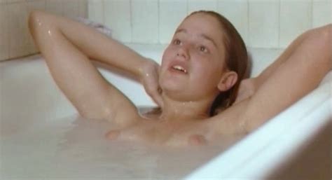 フランス女優マリージラン18歳の時の初々しいヌード 世界の美少女ヌード エロ画像まとめ