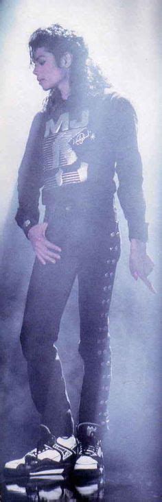 Michael Jackson In White Suit Michael Jackson Pinterest Michael