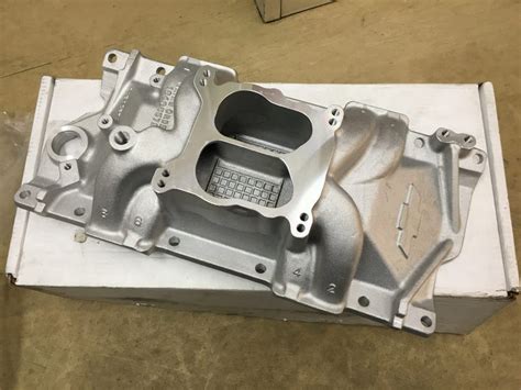 Chevy Performance Carbureted Lt1 Intake Manifold Trade Me