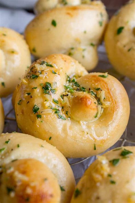 Garlic Knots Recipe Perfect Rolls For Thanksgiving