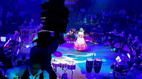 Pepe aguilar, angela aguilar & leonardo aguilar) guadalupe pineda. Ángela Aguilar- La Llorona (Palenque de Leon 2020) - YouTube