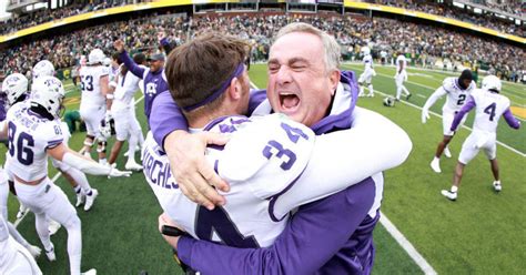 Tcu Football Fans Are Getting Excited For The Team To Take The Big Championship Cbs Texas