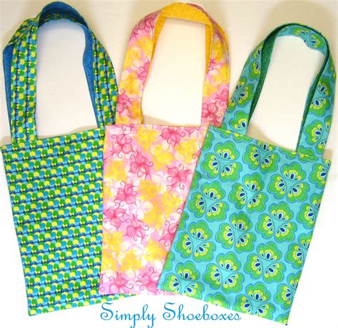 Simply Shoeboxes Fat Quarter Library Bag Pattern And Illustrated Tutorial