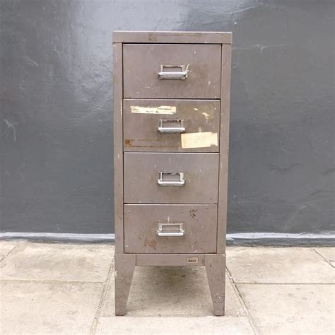 You can buy metal file cabinets, wood file cabinets, plastic cabinets at great prices. Search results for "cabinet" in London North > Antique ...