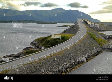 Atlantic Road Norway Atlanterhavsvegen Stock Photo 160553894 Alamy