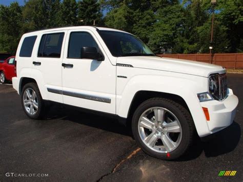 Bright White 2012 Jeep Liberty Jet 4x4 Exterior Photo ...