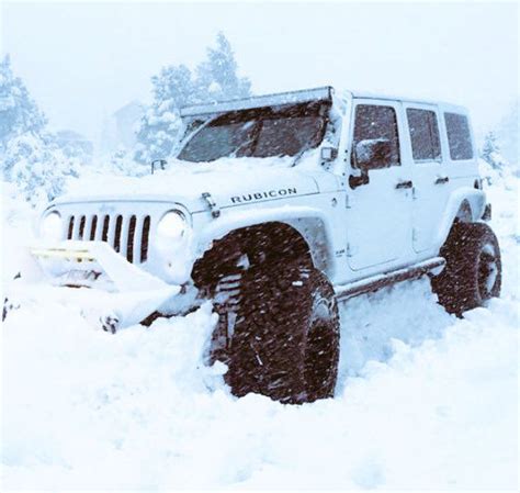 A Little Snow Cant Stop A Jeep ️ Dream Cars Jeep Jeep Jeep Rubicon