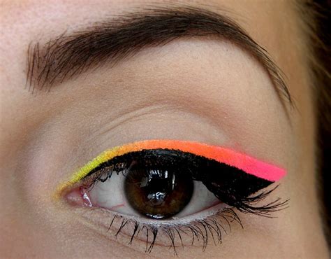 17 Fabulous Neon Eye Makeup Ideas For Women Pretty Designs