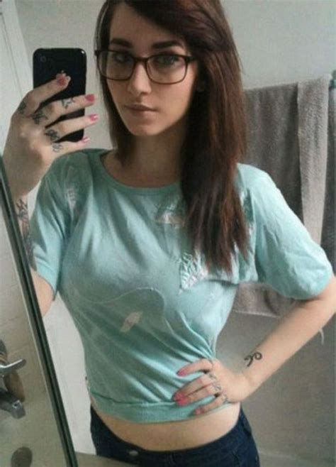 Sexy Girls In Glasses 45 Pics
