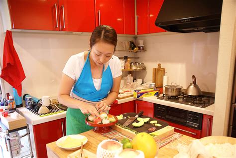 Traditional Japanese home cooking with an experienced cook in her ...