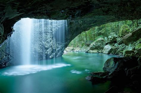 crazy beautiful waterfall cave is crazy beautiful queensland australia [2000 x 1333] nature