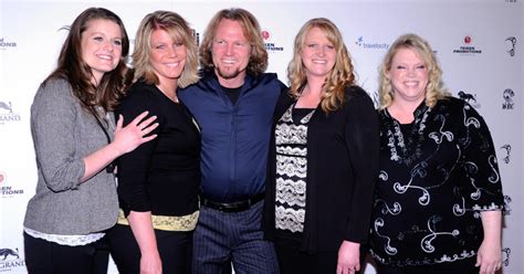 Sister Wives Cast Member Comes Out As Bisexual