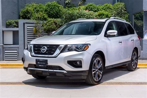 2018 Nissan Pathfinder Holdencommerce