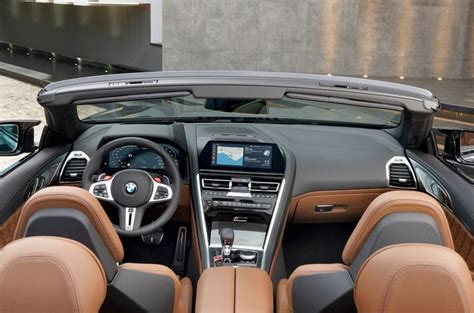 The driving experience in the bmw m8 coupé with m xdrive is simply astounding. مواصفات واسعار بي ام دبليو M8 كومبيتشن المكشوفة 2020