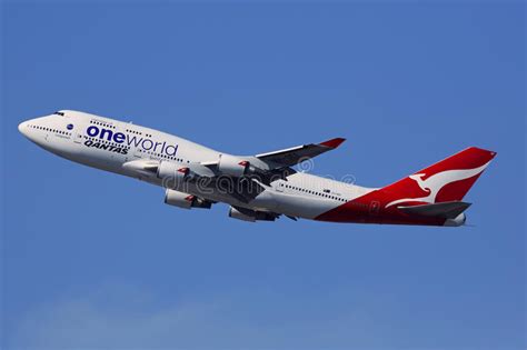 B747 Qantas Stock Photos Free And Royalty Free Stock Photos From Dreamstime
