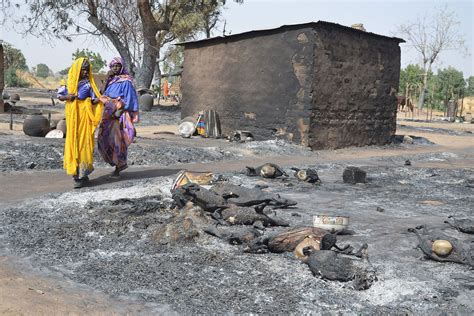 Det dreier seg først og fremst om en konflikt mellom kristne i sør og muslimer i nord. The brutal toll of Boko Haram's attacks on civilians ...
