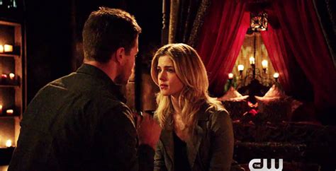 Watch ‘arrow Oliver And Felicity Have Sex In Hot Season 3 Promo Video