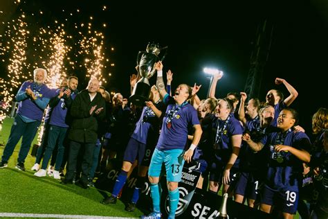 Les Rsca Women Championnes 2021 22 Rsc Anderlecht