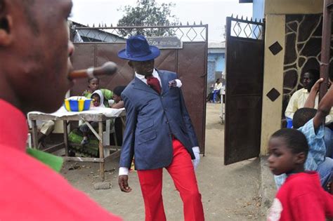 Photo Gallery Congolese Dandies Make Fashion A Religion Dandy