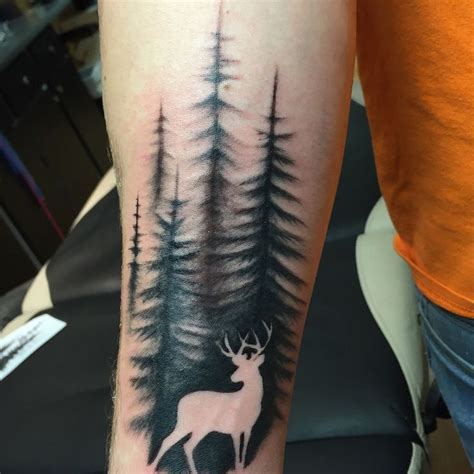 Image Result For Tree Wrist Tattoos With Deer Tätowierungen