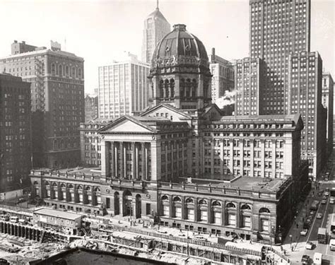 Kluczynski Federal Building Chicago Illinois Government