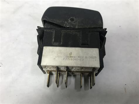 P27 1040 13 Kenworth T800 Dashconsole Switch For Sale