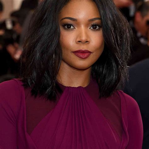 Coupe Coiffure Féminine Visage Rond  Coiffure tendance pour visage