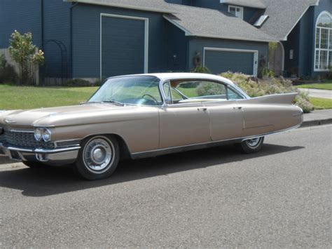 Cadillac Fleetwood Sedan 1960 Gold For Sale 60mo9 0723 1960 Cadillac