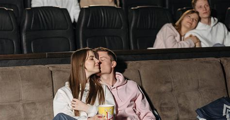 making out at the movies the tricks to pulling it off