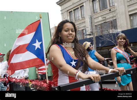 Pretty Puerto Rican Women