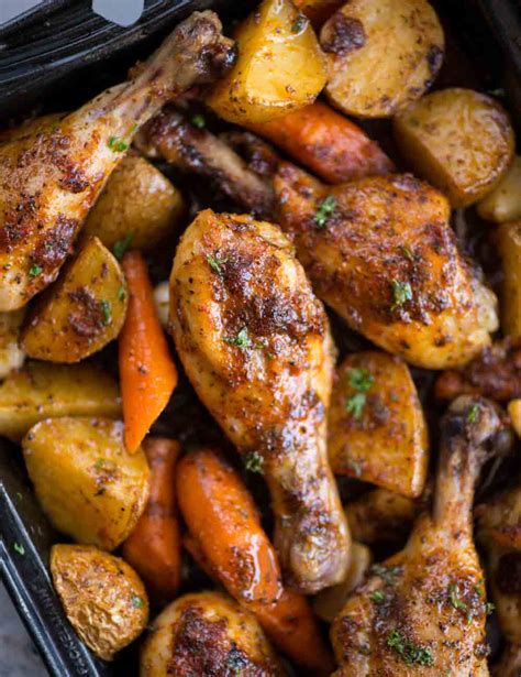 Line a baking pan with foil; BAKED CHICKEN LEGS AND VEGETABLES - The flavours of kitchen