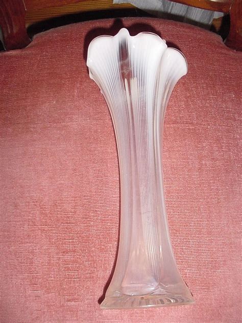 Clear White Opalescent Ribbed Swung Vase Jefferson Glass Flower Lined Heart Jefferson