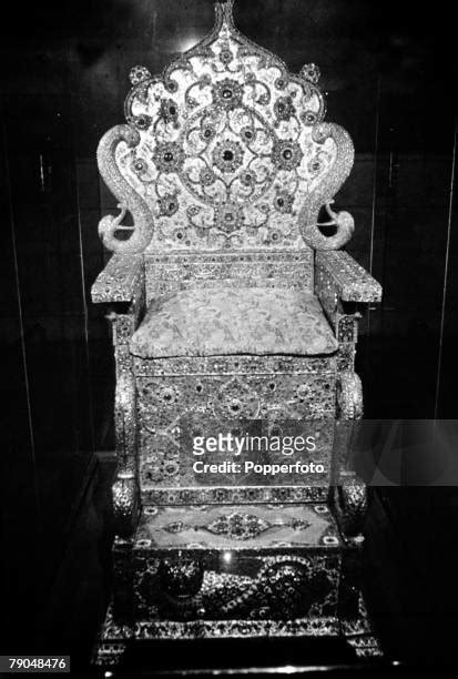 Peacock Throne Photos And Premium High Res Pictures Getty Images