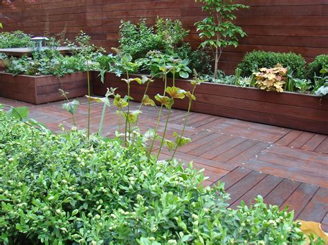 Modular Decking Built In Planters Decks And Porches Planters