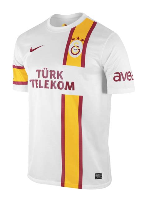 Galatasaray 2012 13 Deplasman Formasi