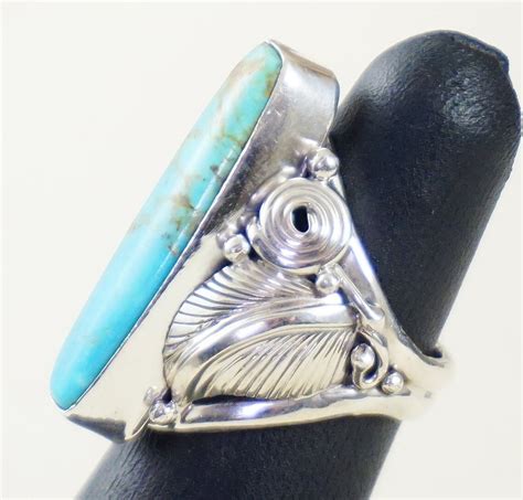 Item B Large Women S Navajo Oblong Kingman Turquoise Double Leaf