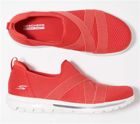 Skechers Gowalk Classic Washable Slip On Shoes Thriving