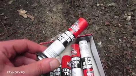 Mad Dog Screaming Thunder Shock Vuurwerk Youtube